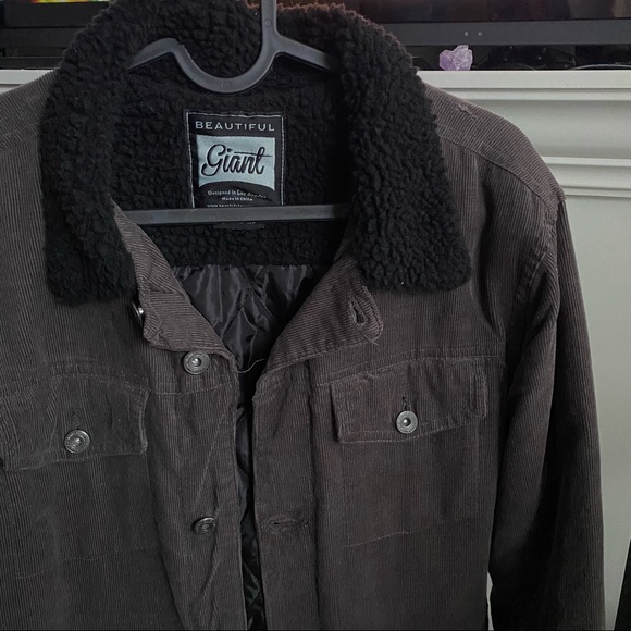 dark grey/brown corduroy button-up jacket with pockets - Picture 2 of 4